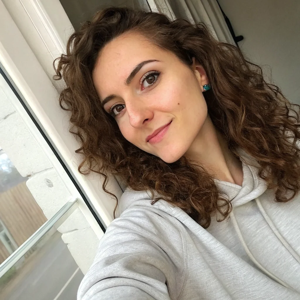 Photo 2 de Rebecca